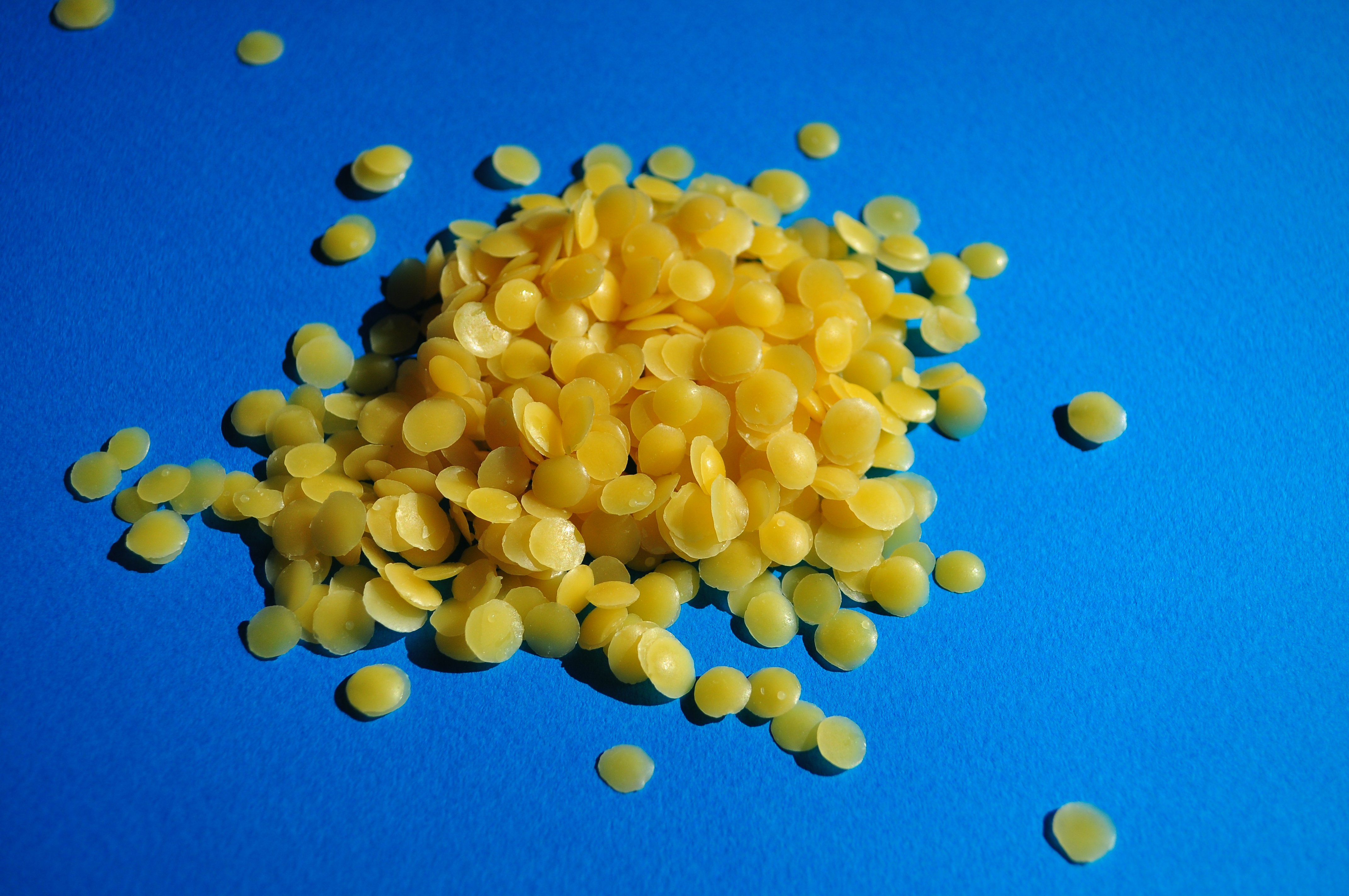 453g Yellow Beeswax Pellets, 100% Natural, For Skin, Face, Body