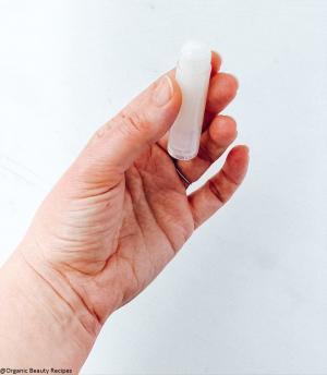 Vegan Lip Balm Recipe with soywax